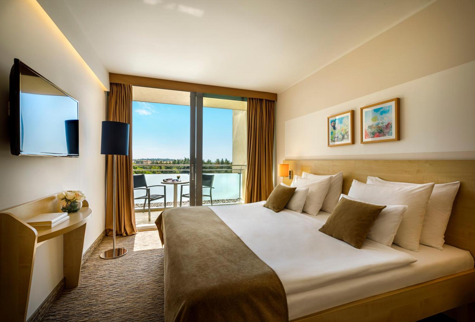 Valamar Parentino Hotel Poreč Extérieur photo