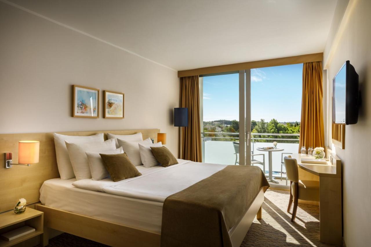 Valamar Parentino Hotel Poreč Extérieur photo